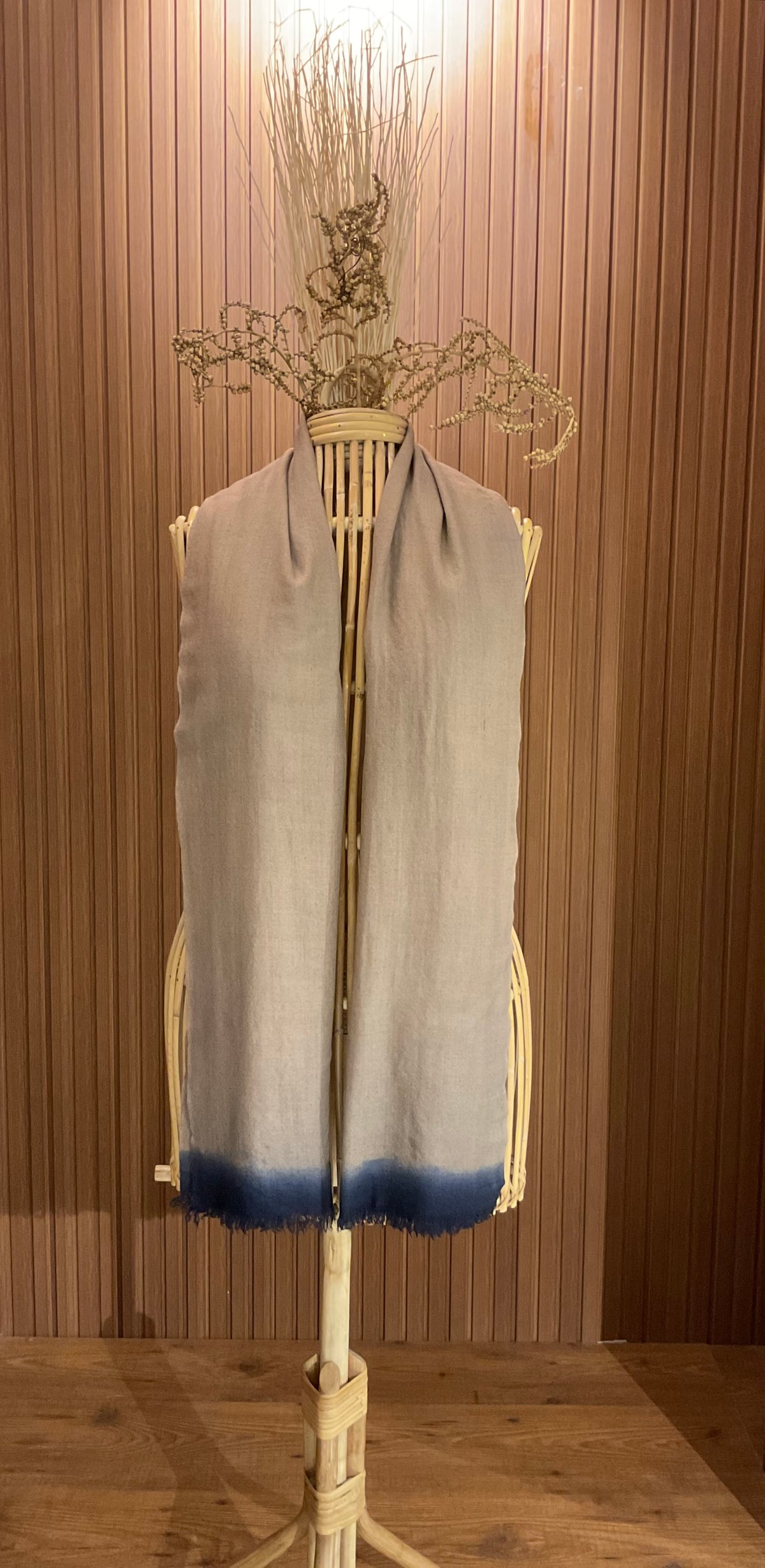The Ikkat Weave Stole And Scarf Set
